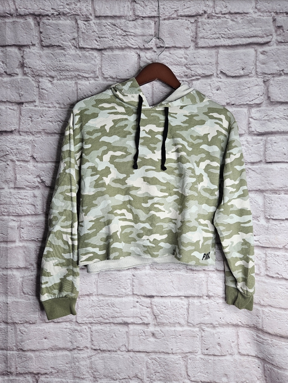 Victoria's Secret Pink Camo Hooded Sweatshirt Size Small Womens